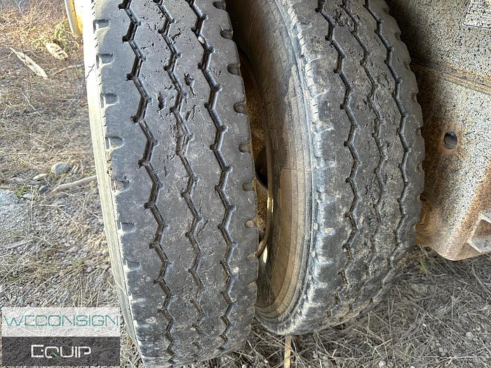 Used 2007 Midland MG38TC3000 Tridem Belly Dump