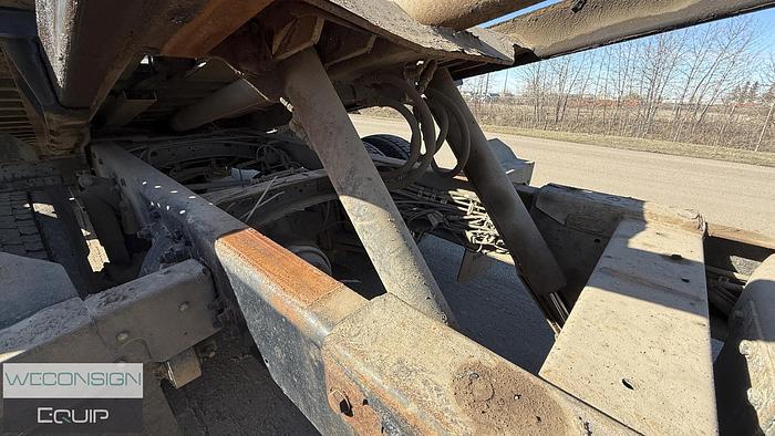 Used 2014 Freightliner M2 Tow Truck