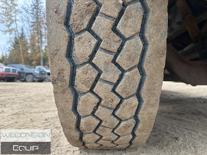 Used 2005 Peterbilt 330 Steam/Pressure Truck