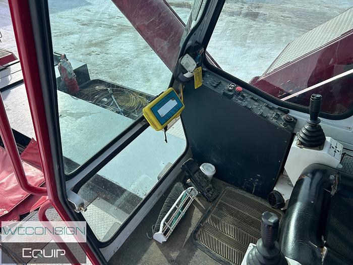 Used 2004 Kenworth T800 Picker Truck