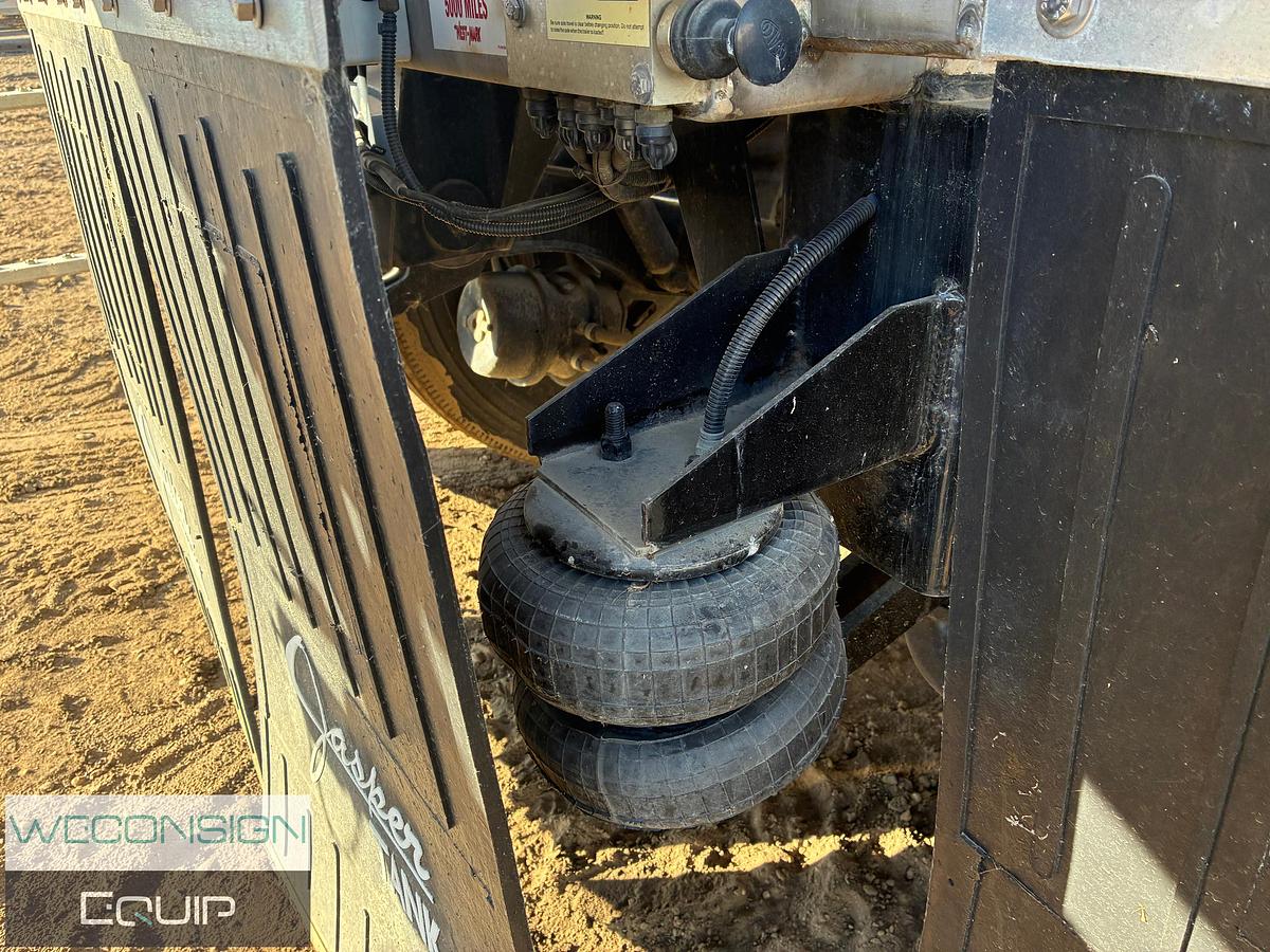 2019 West-Mark 407 Stainless Steel Tanker