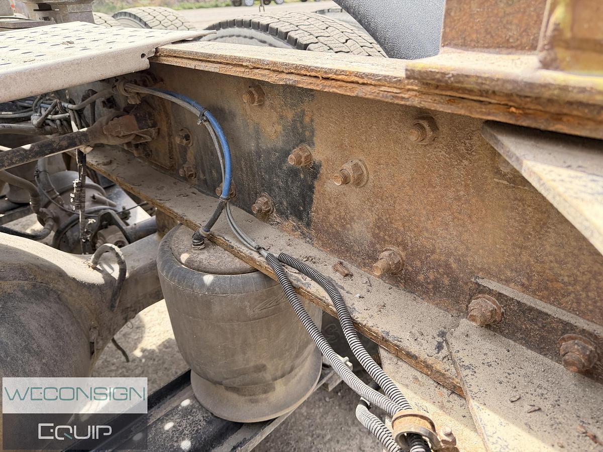 Used 2019 Western Star 4900SA Tri Drive Logging Truck