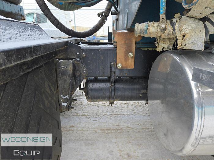 Used 2015 Western Star Tri-Drive Custom Vac Semi Vac