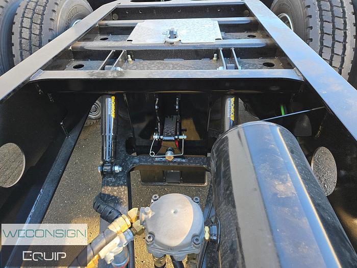 2025 Pacesetter Single Axle 3.78M Fish Mouth Booster