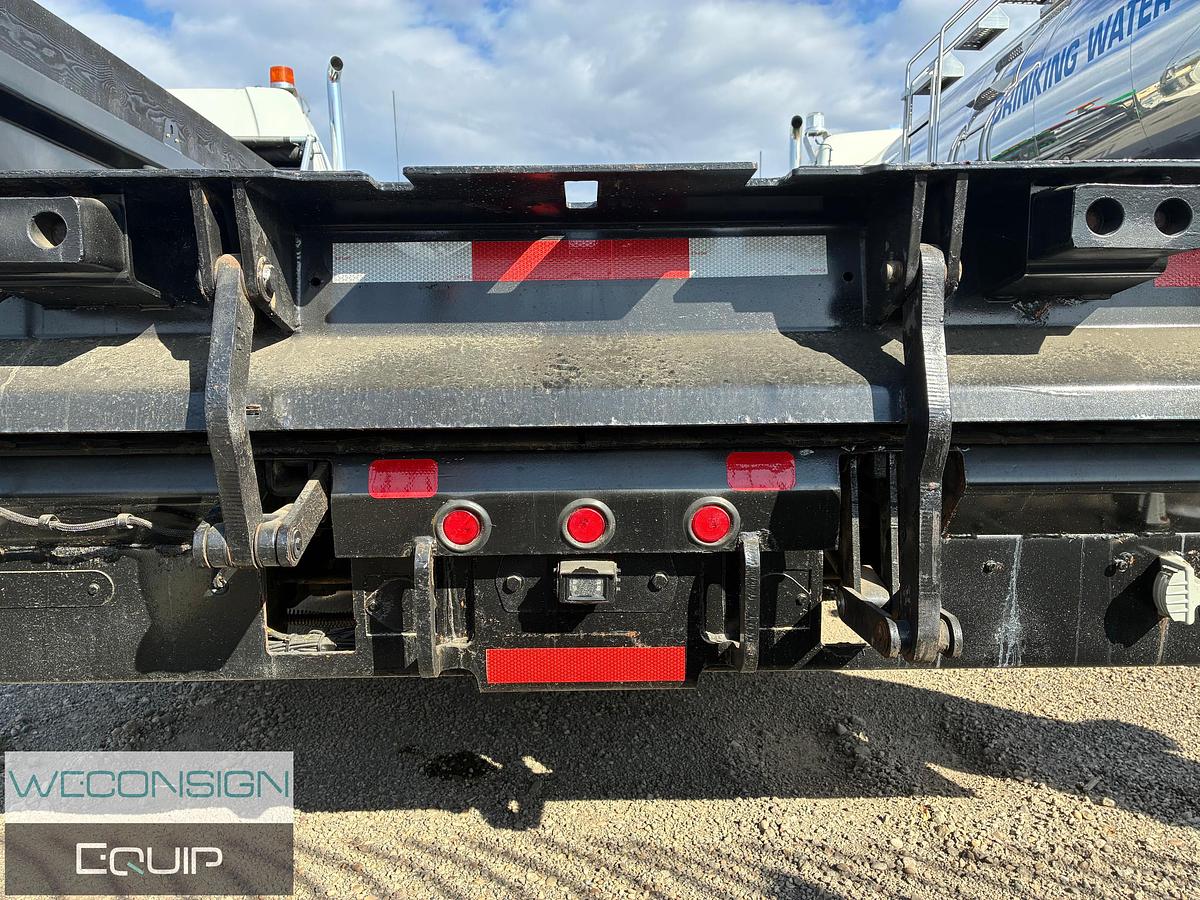 Used 2019 Freightliner M2106
