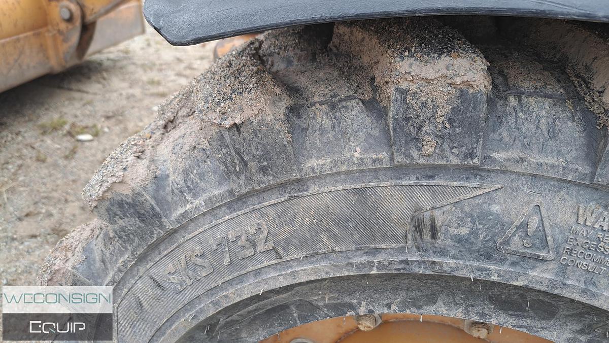 Used 2011 Case 580N 4x4