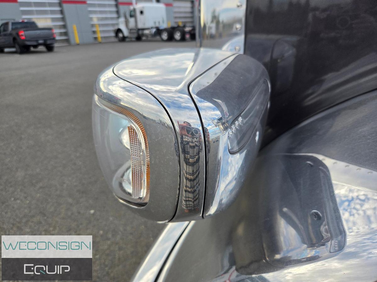 Used 2024 Peterbilt 389X Sleeper Truck Tractor