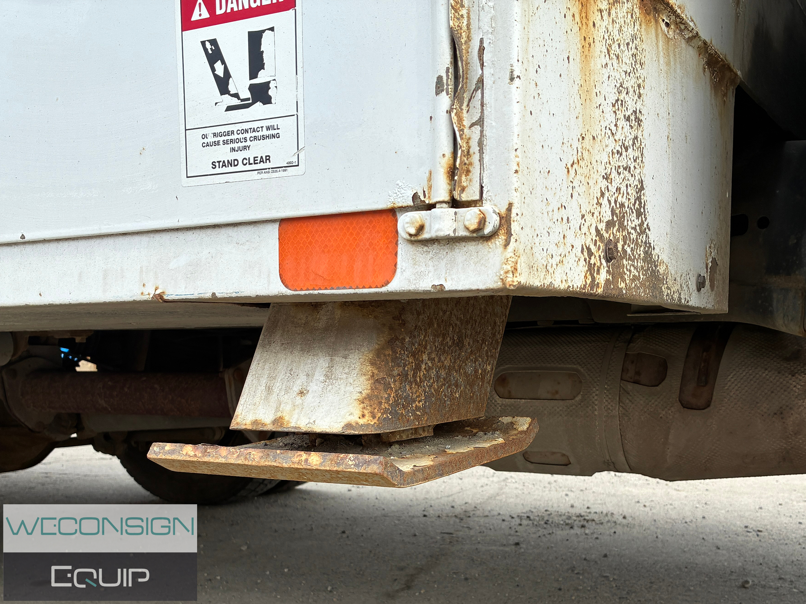Used 2017 Ford F550 Bucket Truck