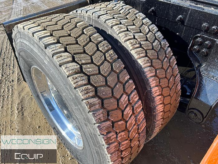 Used 2018 Peterbilt 567 Heavy Haul Truck Tractor