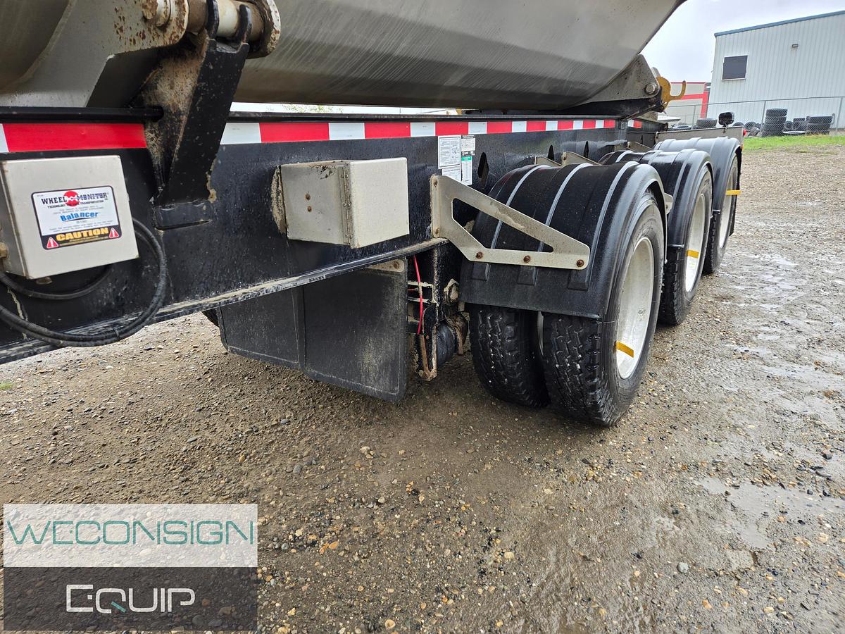 Used 2024 Cross Country Side Dump