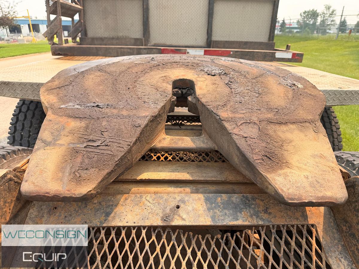 Used 2007 Freightliner FLD120SD 35 Ton Knuckle Boom Truck