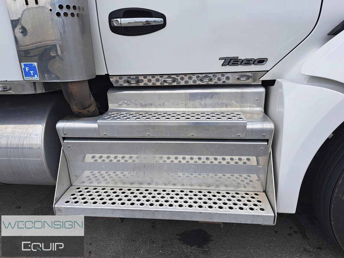 Used 2020 Kenworth T880 With PTO