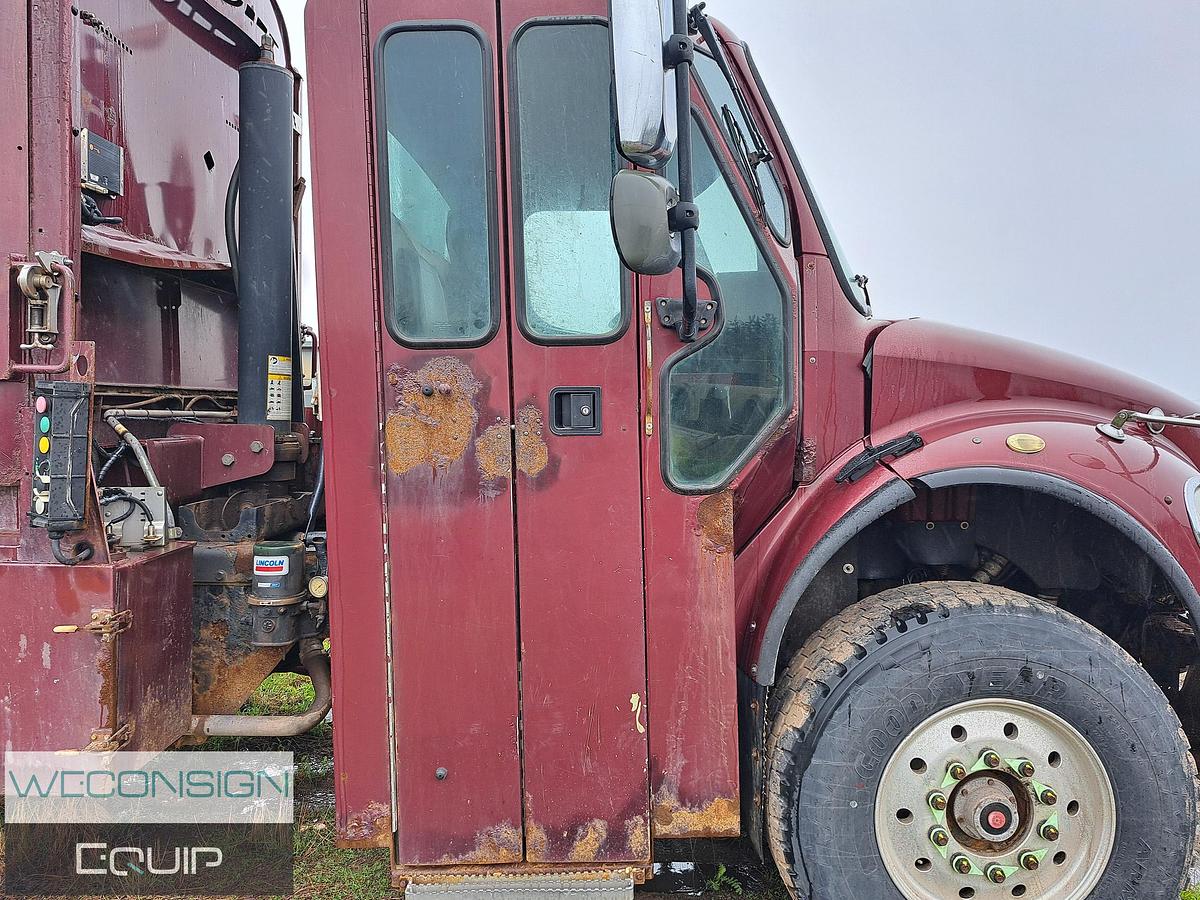 Used 2014 Freightliner M2 106 Sideload Refuse Unit
