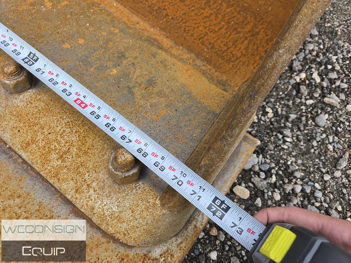 Used 2007 John Deere 240D Excavator