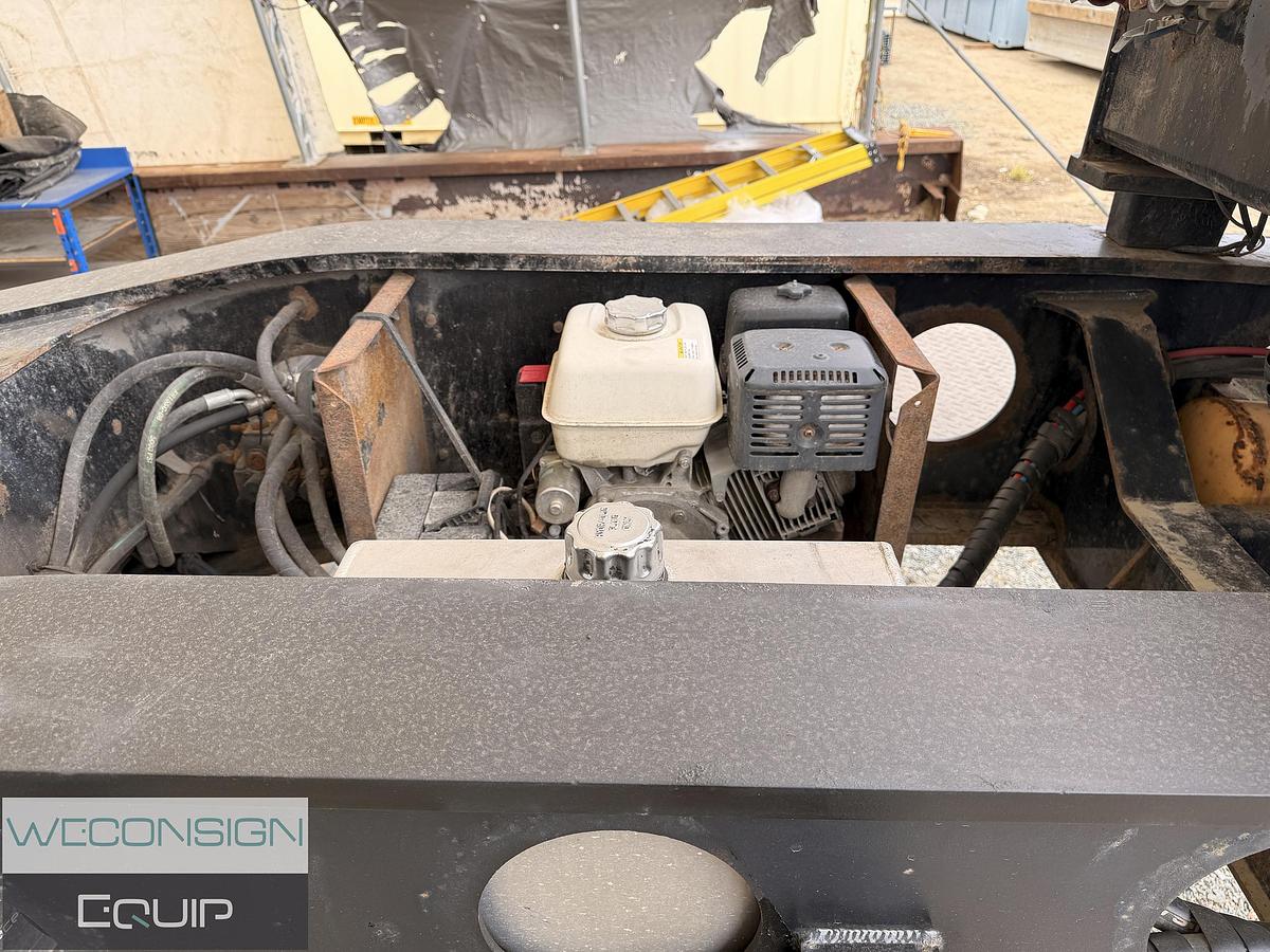 Used 2011 Pacesetter 60T HRGN Lowbed