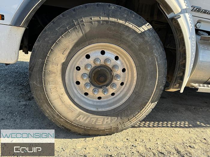 Used 2017 Kenworth T880 Dump/Gravel