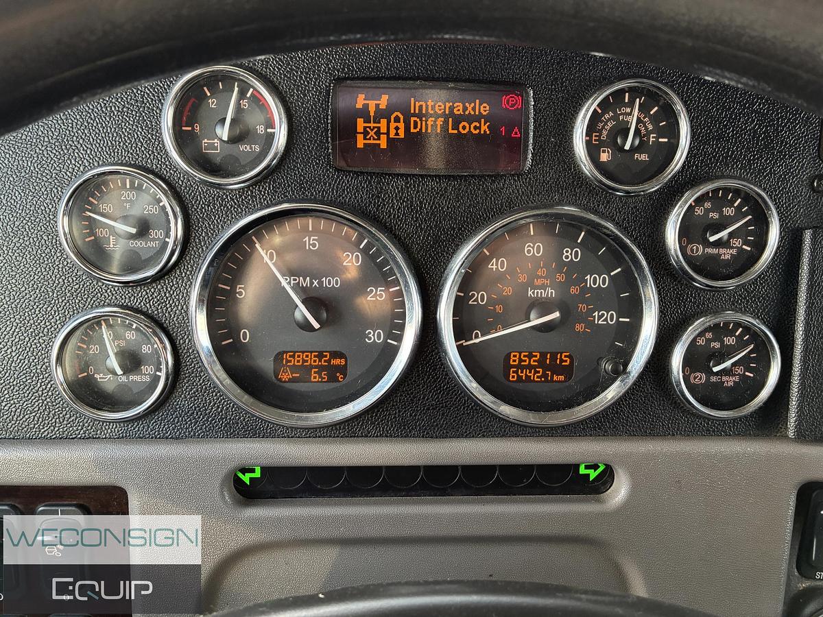 Used 2015 Peterbilt 367