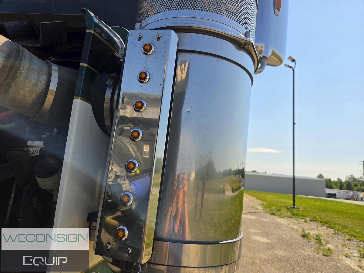 Used 2023 Western Star 4900EX Sleeper Truck Tractor