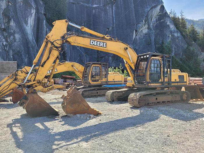 Used 1997 John Deere 200LC  Excavator