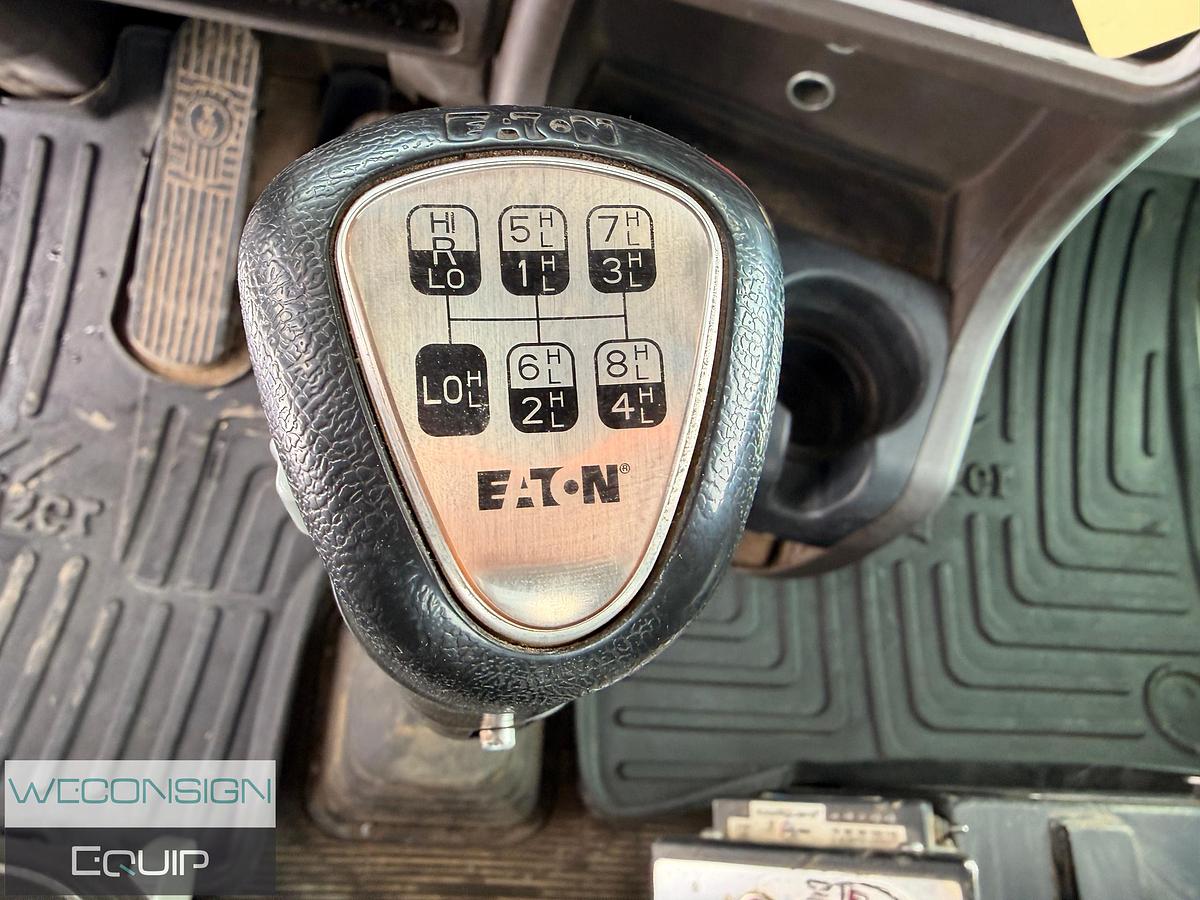 Used 2011 Kenworth T800 Tri Drive Texas Bed Truck