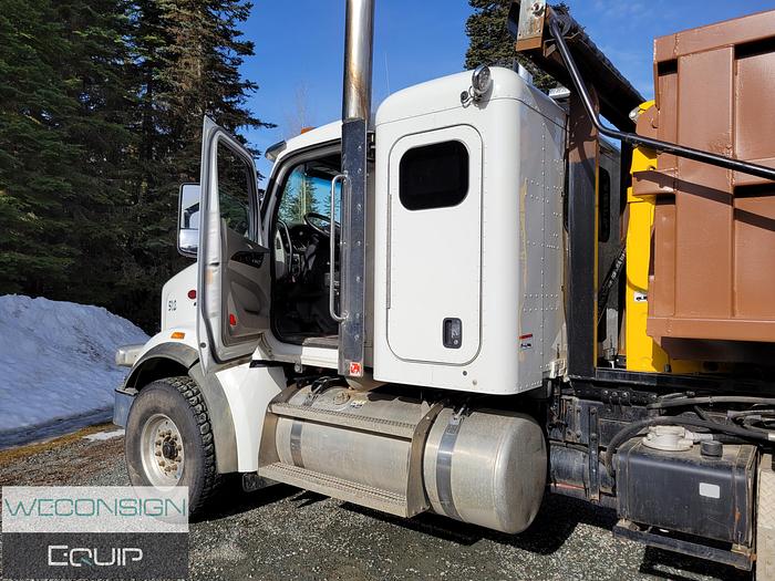 Used 2019 Peterbilt 367 Tandem Roll Off Truck