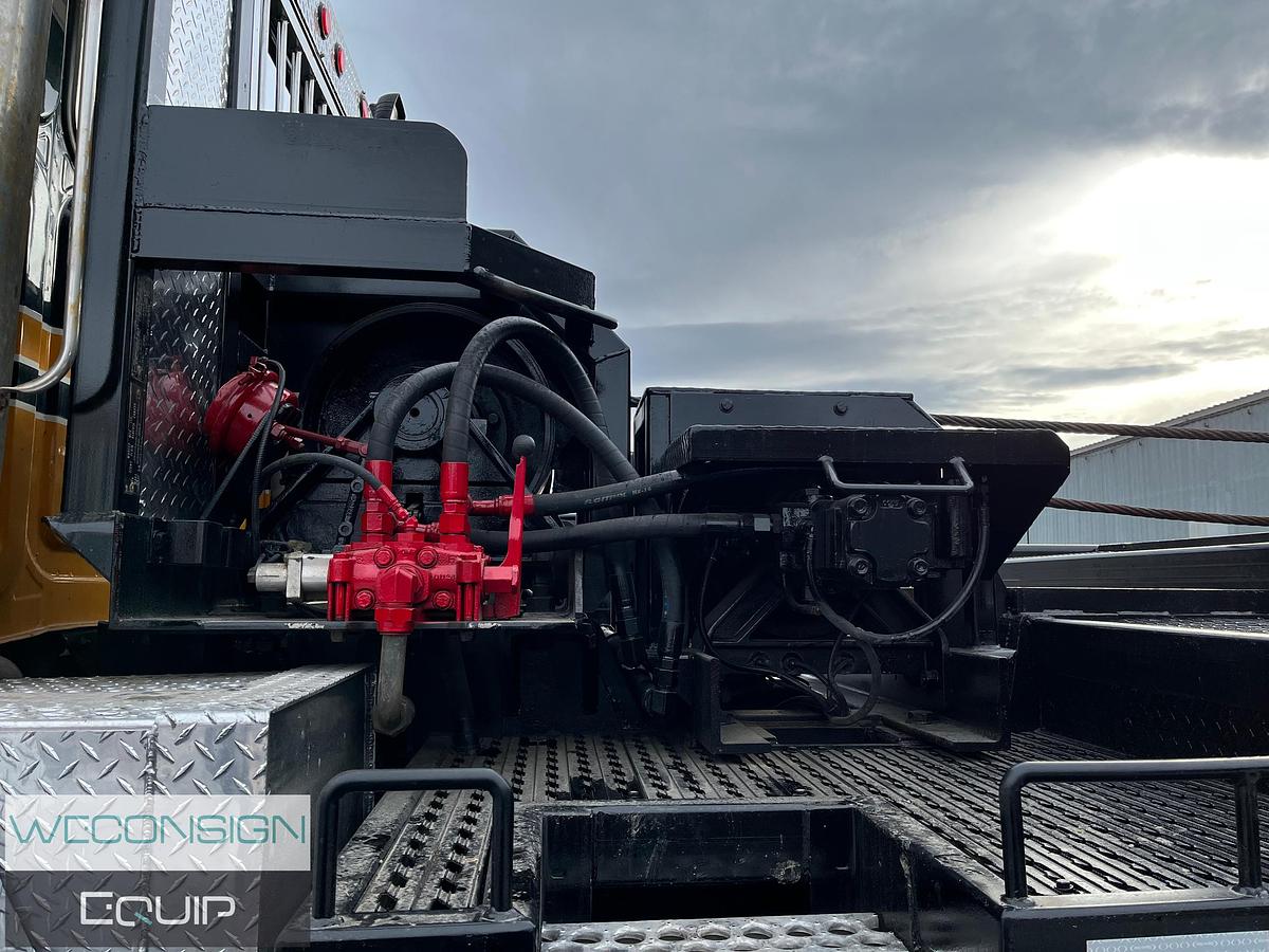 Used 2007 Western Star 6900XD 8x8 Bed Truck