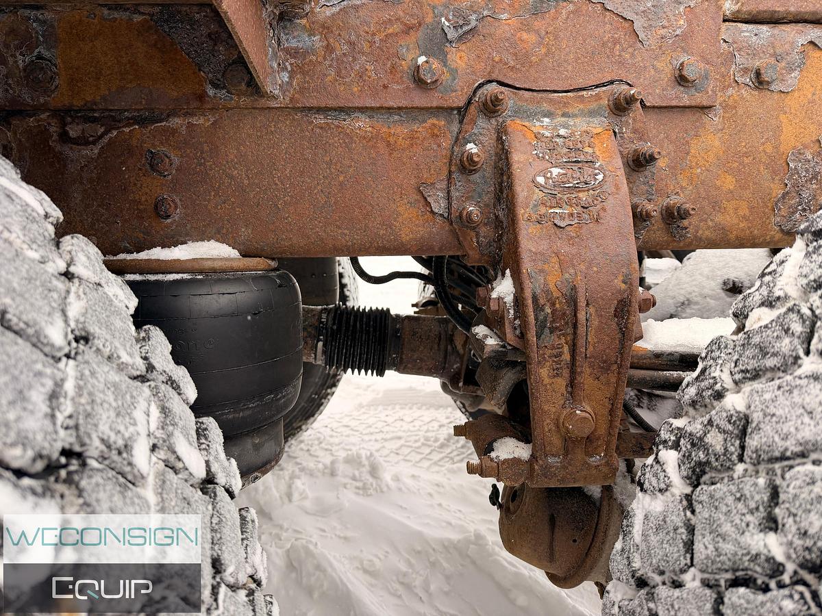 Used 2015 Peterbilt 367 Tri Drive Winch Truck