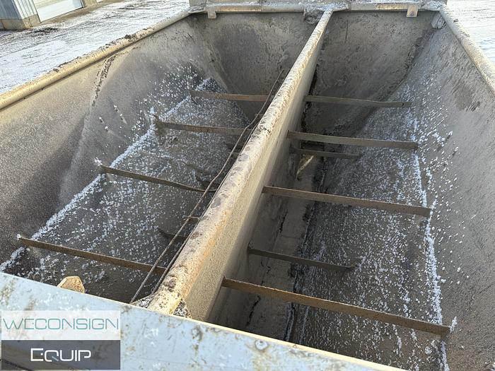 Used 2008 Sterling Cement Mixer