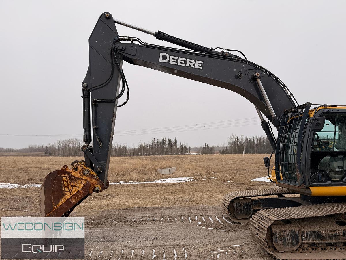 Used 2017 John Deere 250G LC Excavator