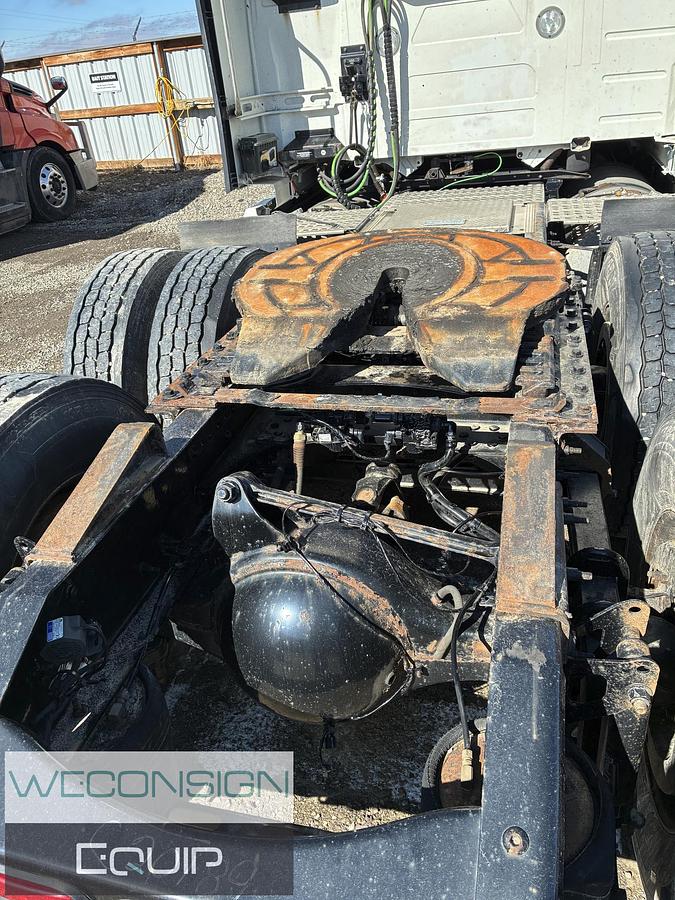 Used 2020 Volvo VNL 760 Sleeper Truck Tractor