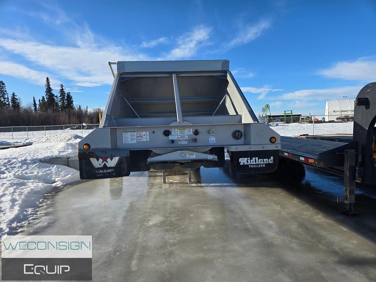 Used 2022 Midland MG43TC3000X Clam Dump Trailer