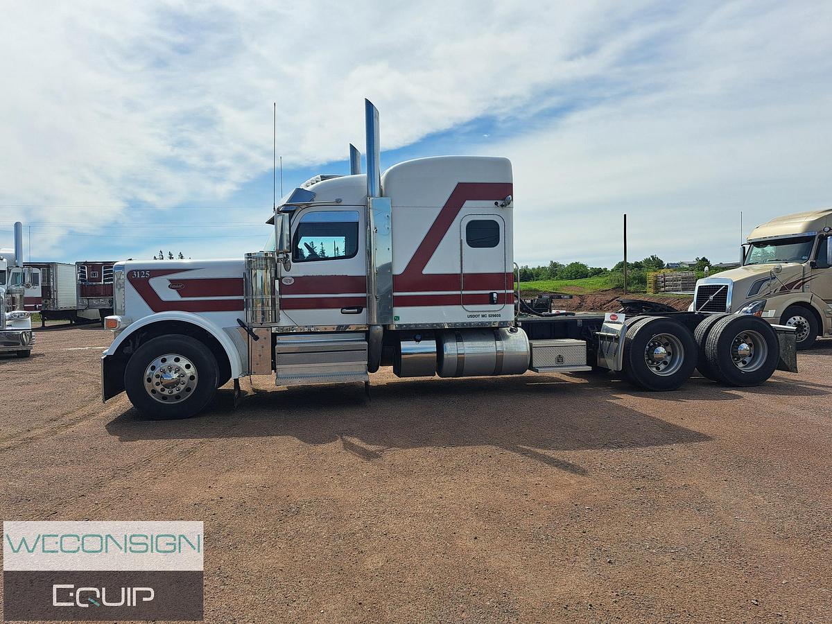 Used 2025 Peterbilt 589