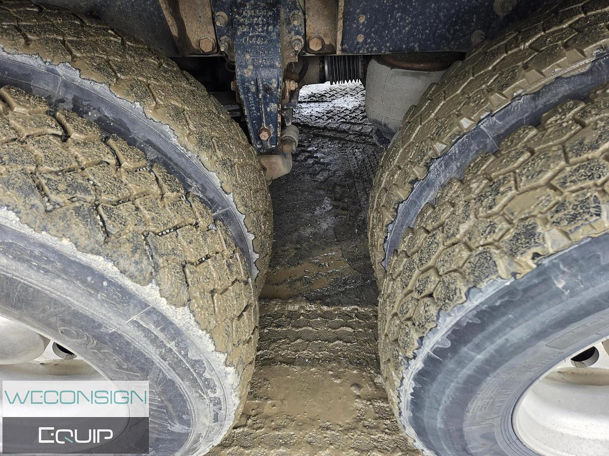 Used 2020 Peterbilt 567 Tri Drive Hydro Excavator