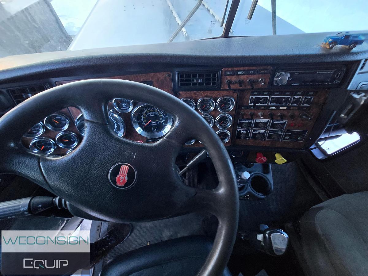 Used 2006 Kenworth C500B 35 Ton Boom Truck