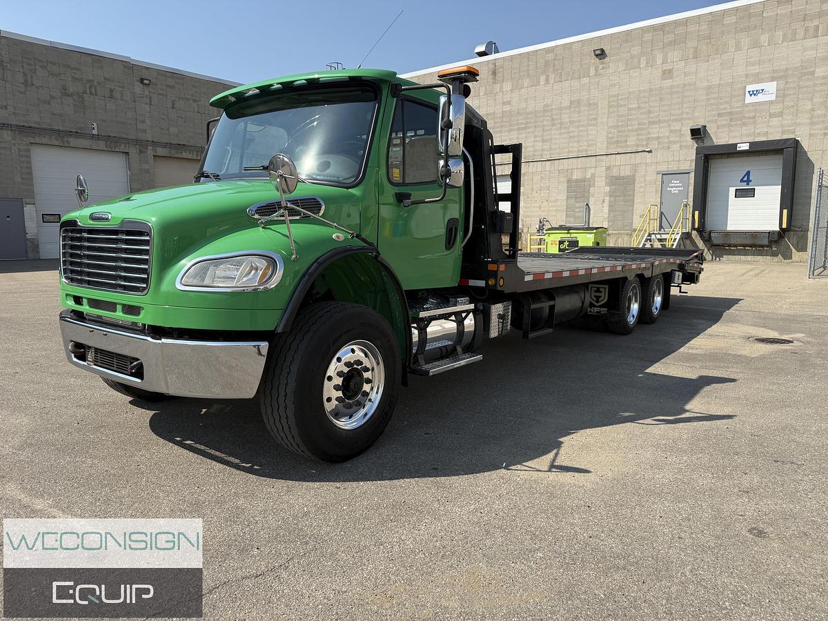 Used Freightliner M2106