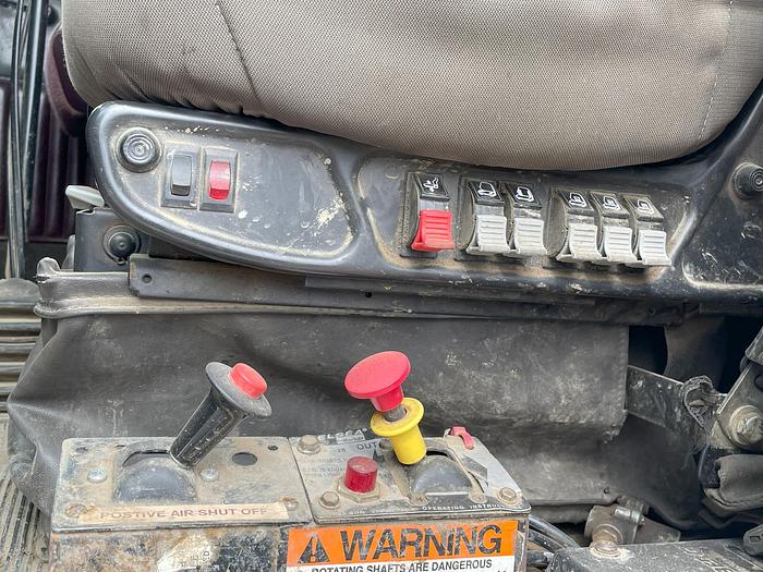 Used 1996 Kenworth T800 Pressure / Fuel Steam/Pressure Truck