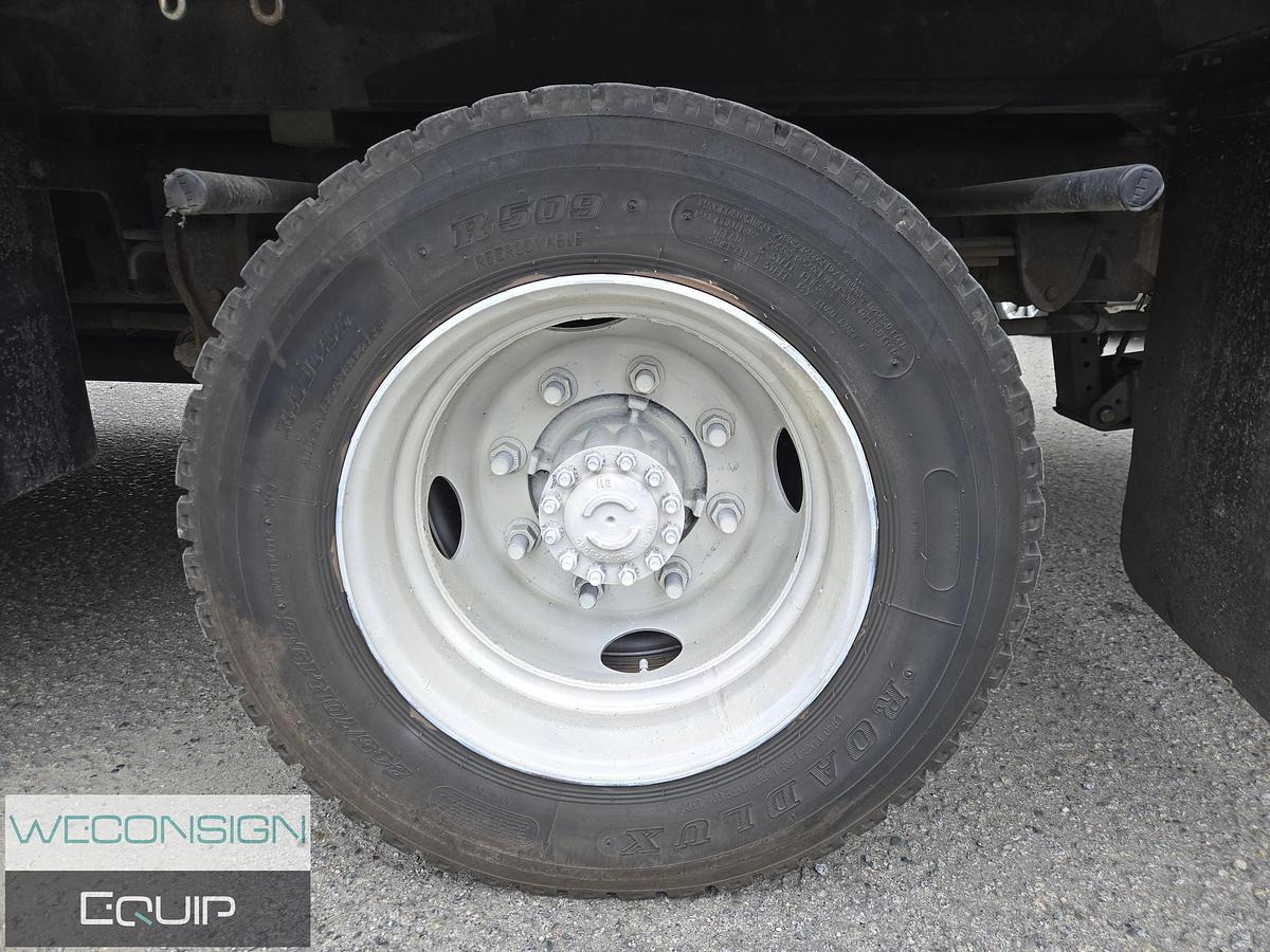 Used 2013 Hino Single Axle Rollback / Tow Truck