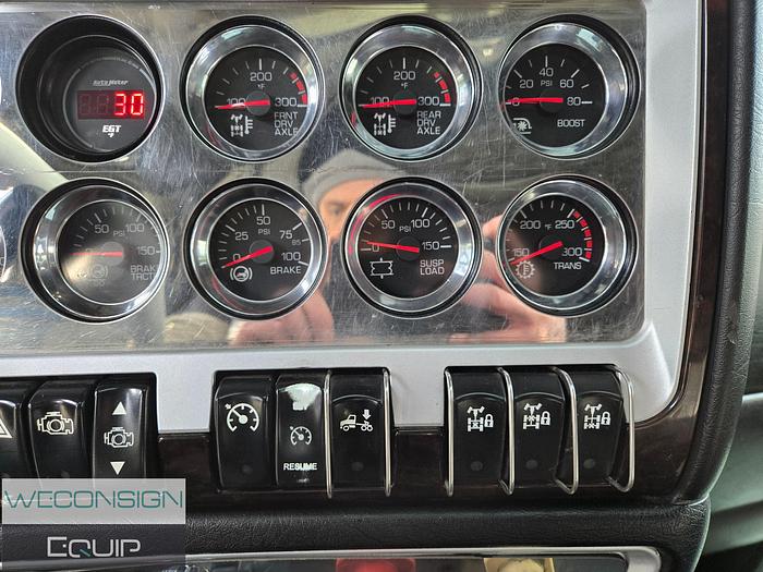 Used 2011 Kenworth W900L