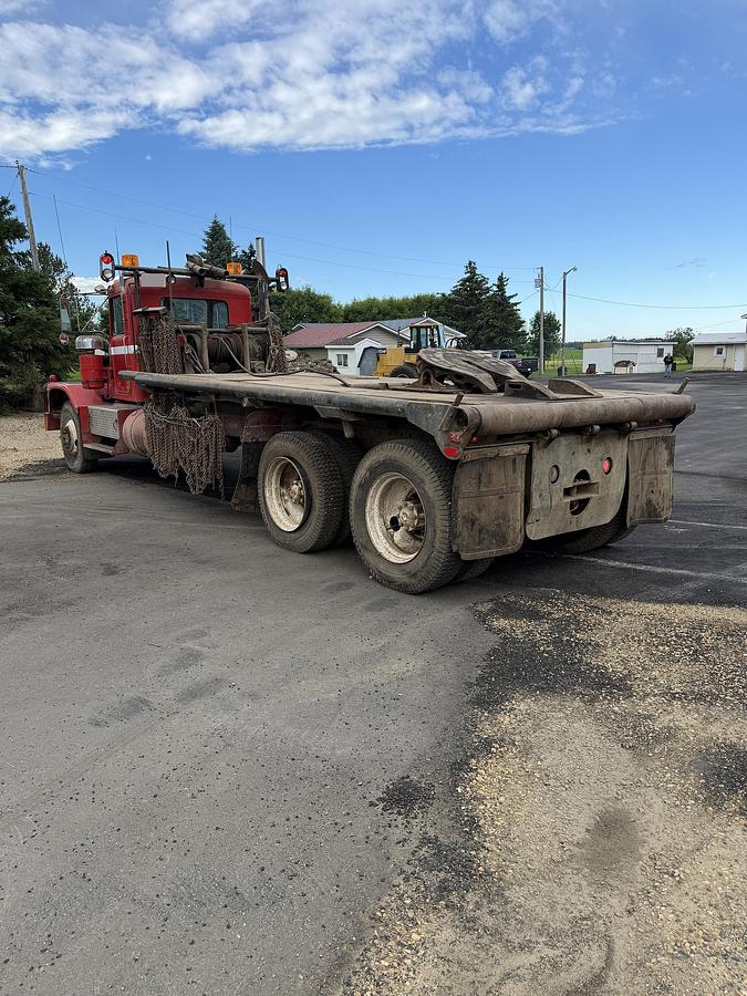 Used 1979 Kenworth LW924 Bed Truck