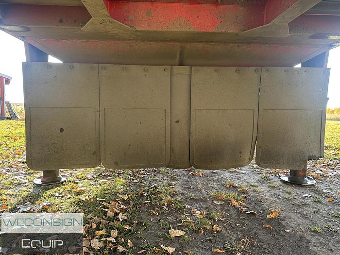 Used 2012 Doepker Super B Grain