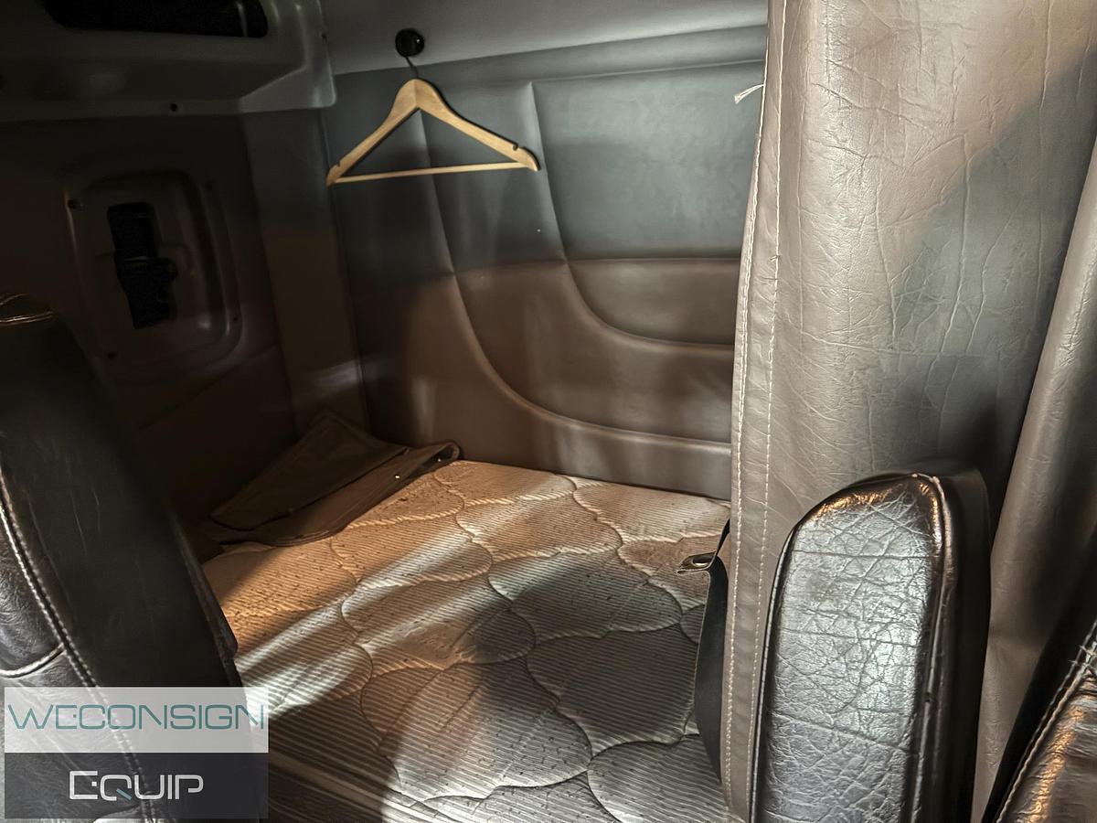 Used 2020 Peterbilt 389