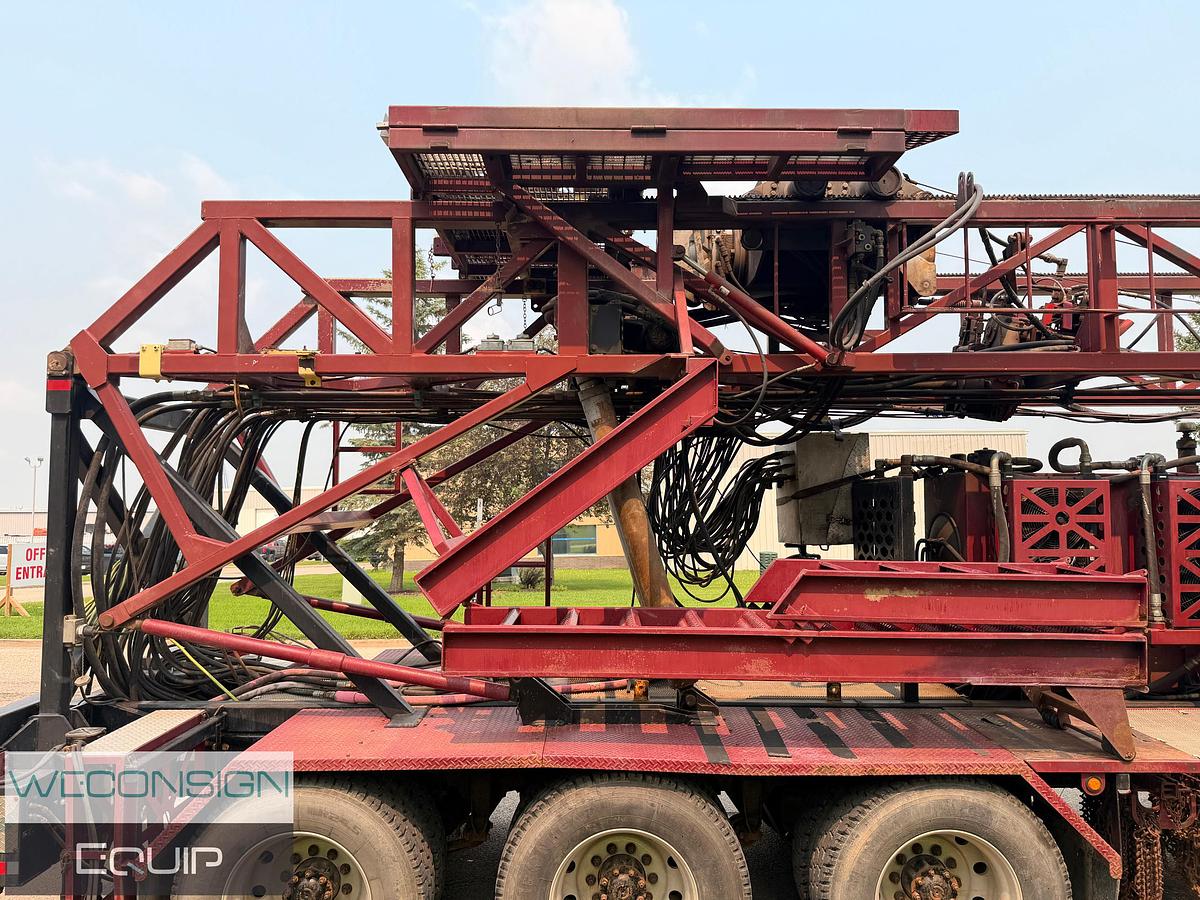 Used 2007 Freightliner FLD120 Snubbing Unit