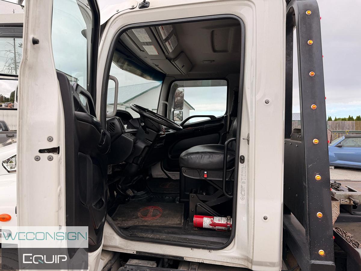 Used 2019 Hino 358 Tow Truck