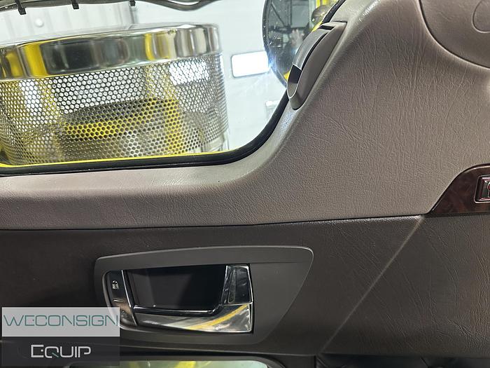 Used 2019 Kenworth W900L Sleeper Tandem Yellow