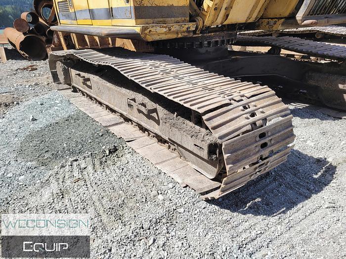 Used 2001 John Deere 200LC Excavator