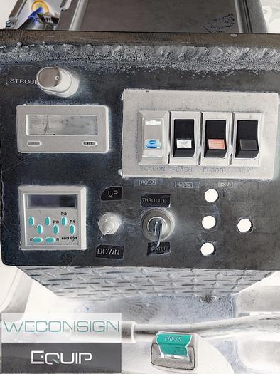 Used 2002 Nissan 2500 – Pavement Marking Vocational Truck