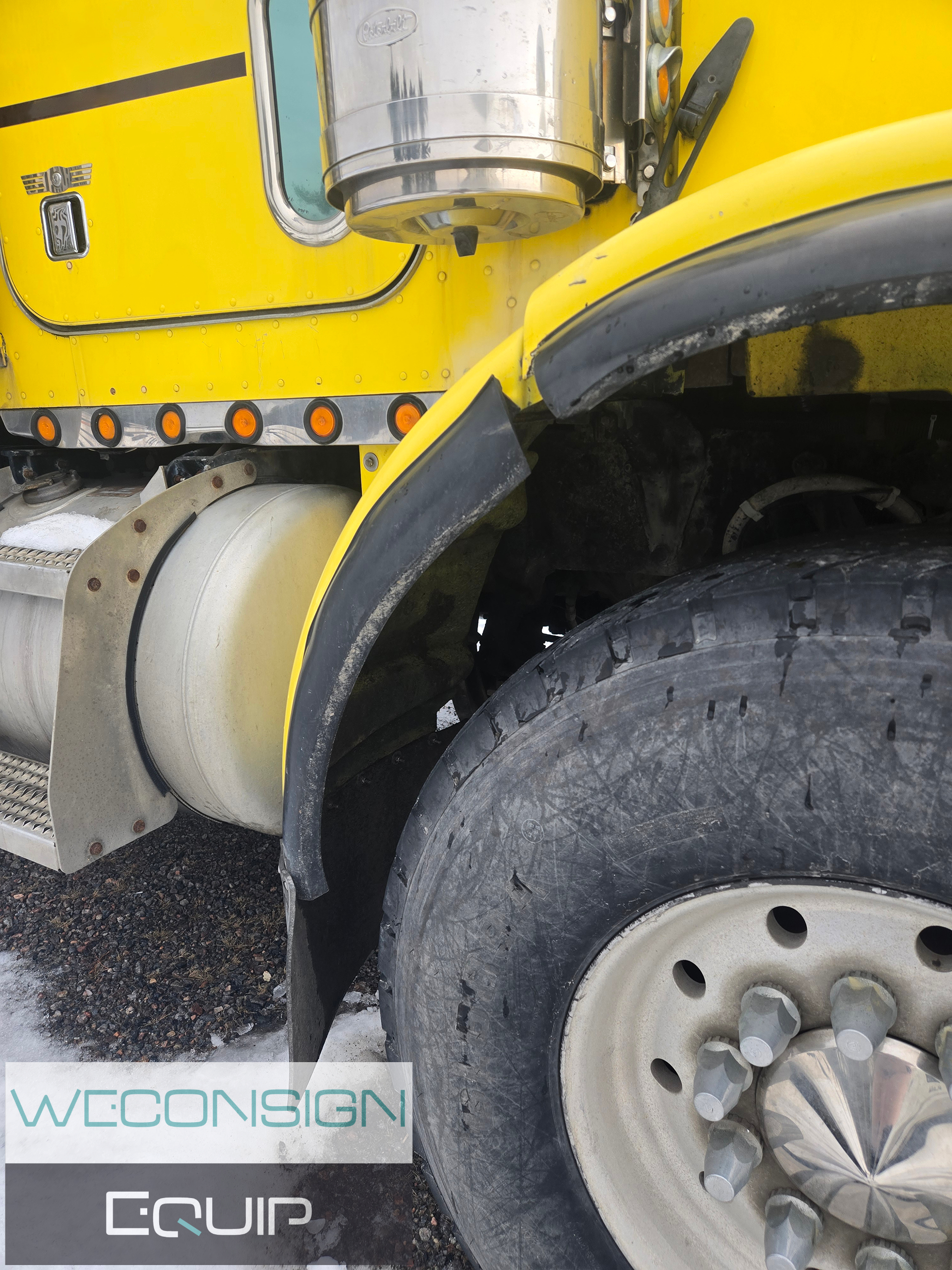 Used 2002 Peterbilt 378 Dump Truck