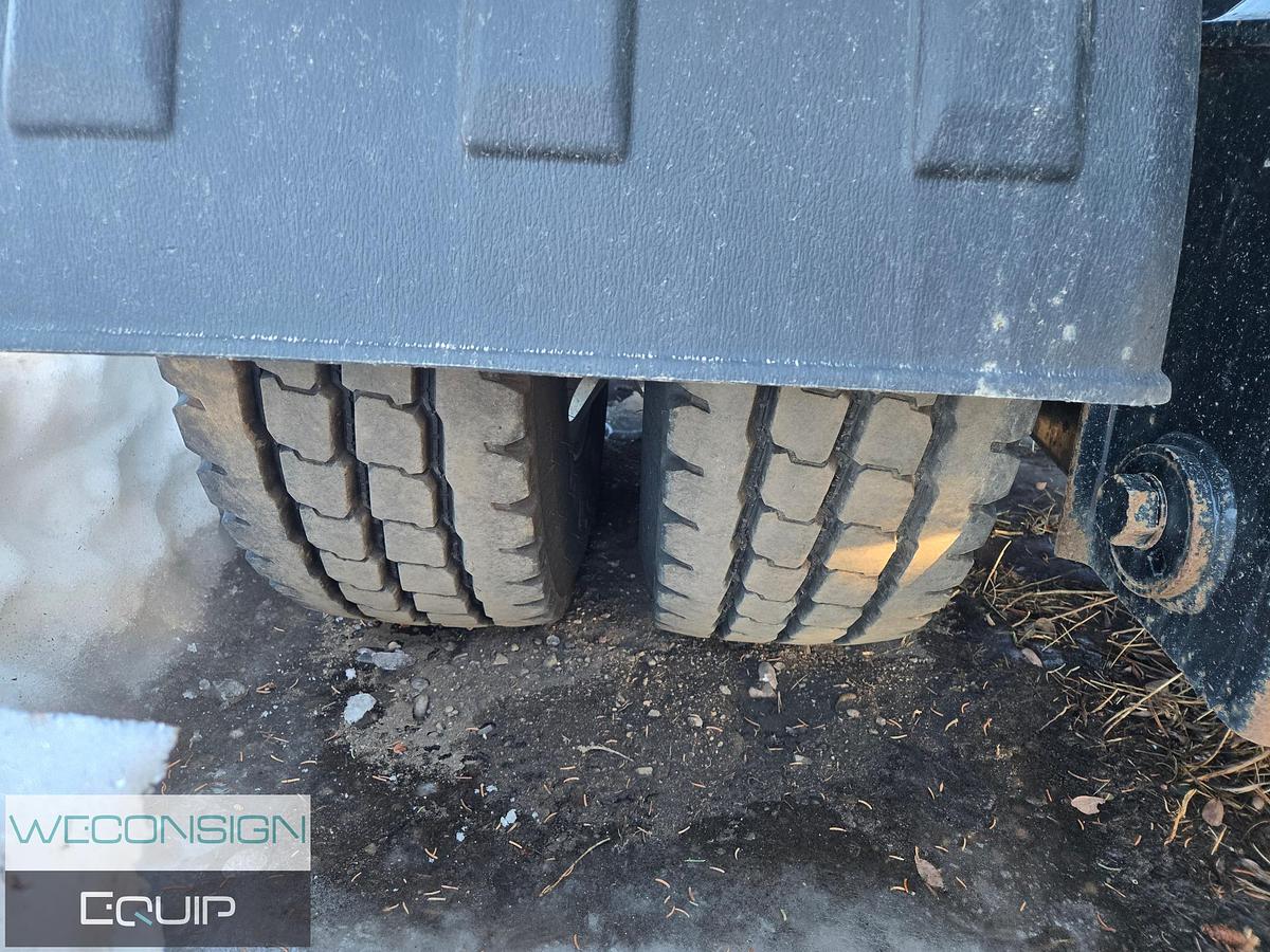 Used 2023 K-Line 65T 10 Axle Lowboy Combination