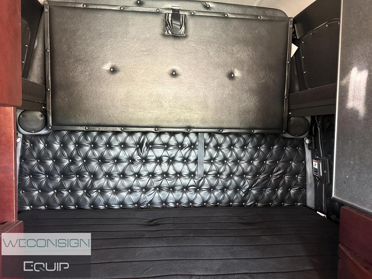 Used 2020 Western Star 5700XE HWY Truck Tractor With Wet-Kit