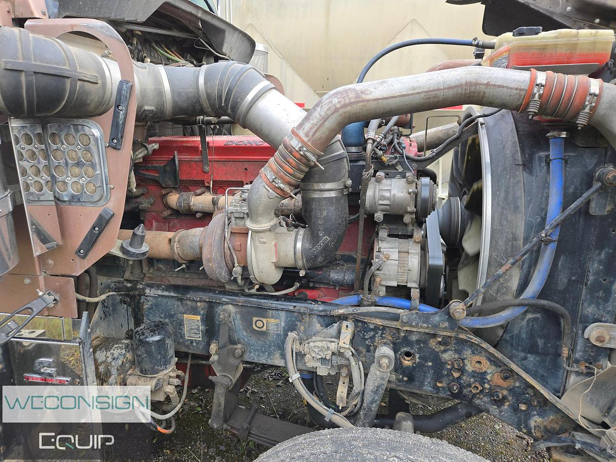 Used 2009 Kenworth W900L TA Sleeper Truck Tractor